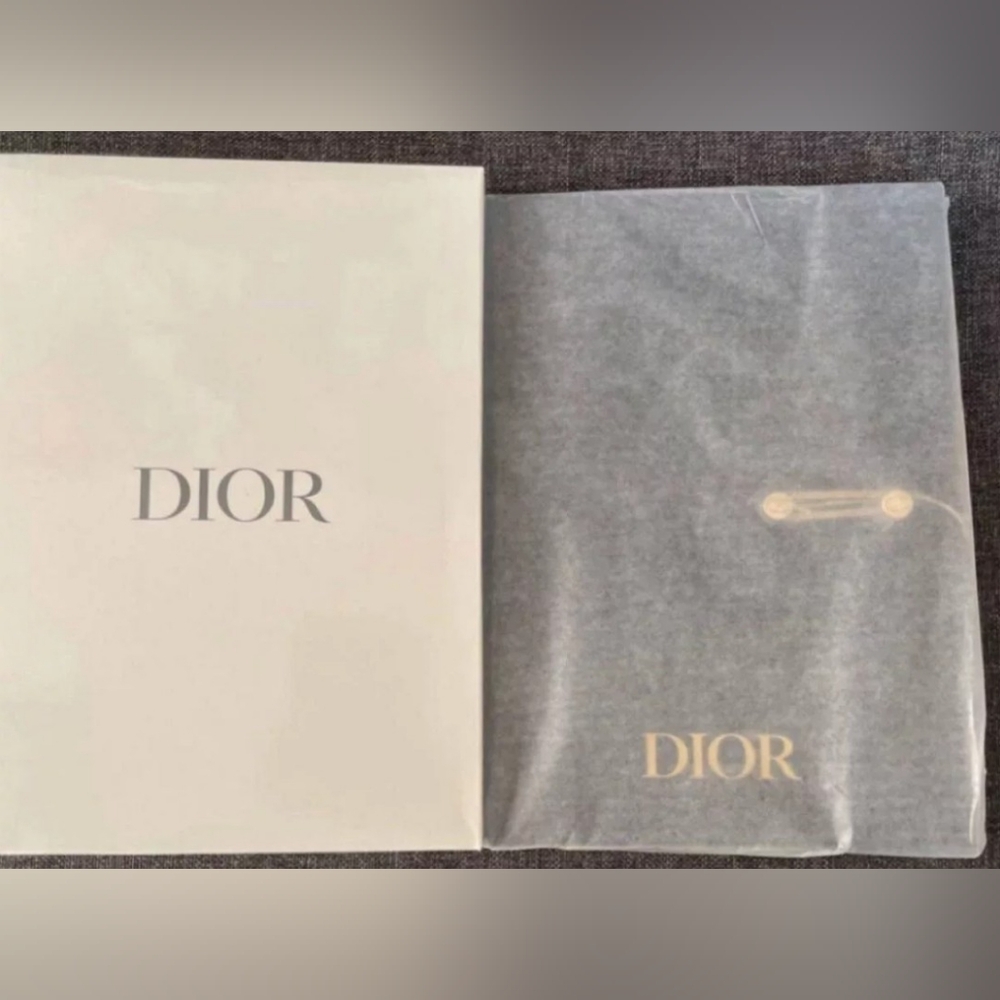 Christian Dior Novelty Notebook 2021 Velvet material birthday vip gift, GWP